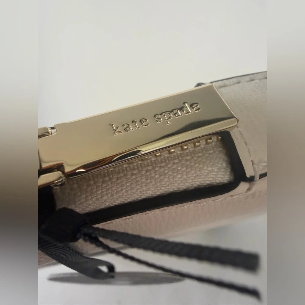 Kate Spade‎ Hello Kitty Laptop Sleeve